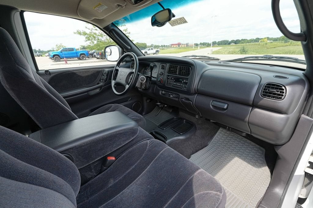 2000 Dodge Dakota Sport