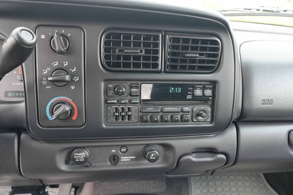 2000 Dodge Dakota Sport