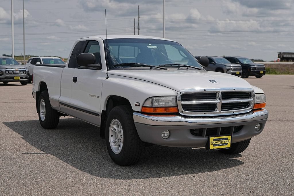 2000 Dodge Dakota Sport