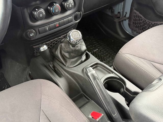 2015 Jeep Wrangler Unlimited Willys Wheeler
