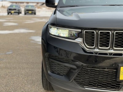 2023 Jeep Grand Cherokee Laredo