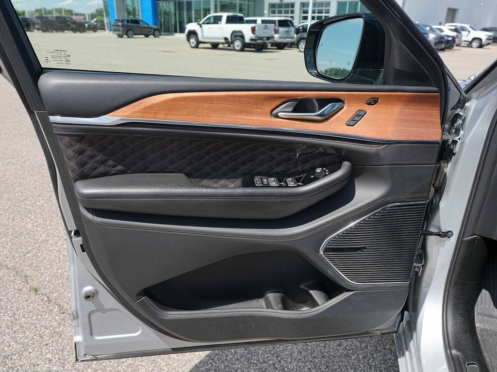 2023 Jeep Grand Cherokee L Summit Reserve