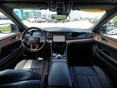 2023 Jeep Grand Cherokee L Summit Reserve