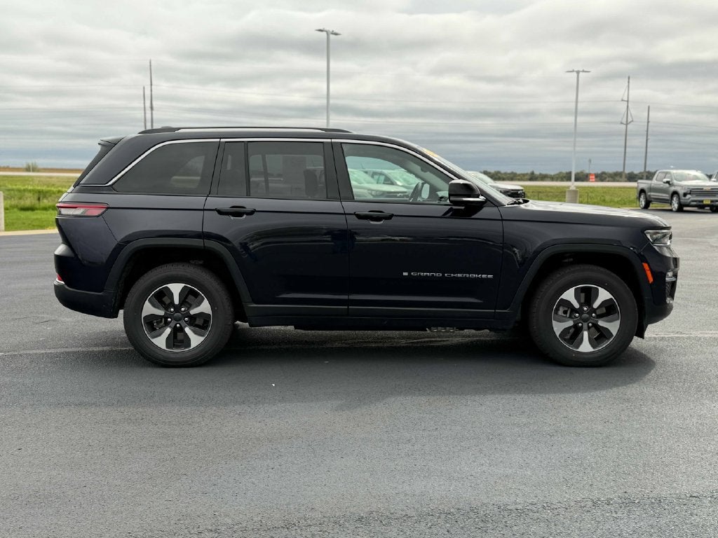 2024 Jeep Grand Cherokee 4xe 4x4