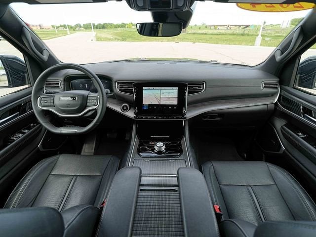 2024 Jeep Wagoneer L Series II