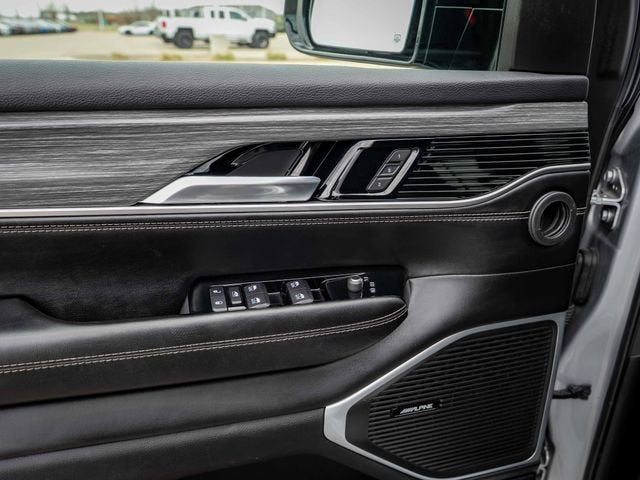 2023 Jeep Wagoneer L Series II