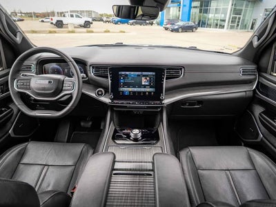 2023 Jeep Wagoneer L Series II