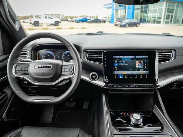 2023 Jeep Wagoneer L Series II
