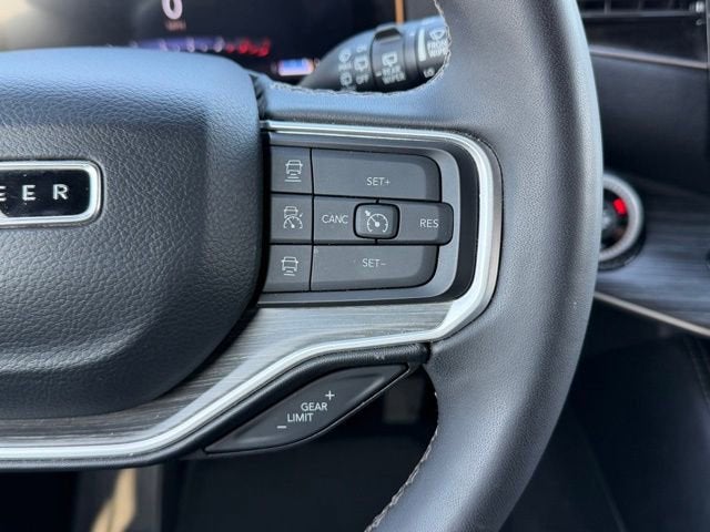 2023 Jeep Wagoneer L Series II