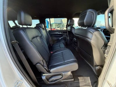 2024 Jeep Wagoneer L Series II