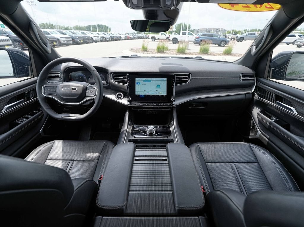 2024 Jeep Wagoneer L Series II