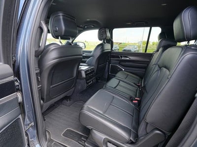 2024 Jeep Wagoneer L Series III