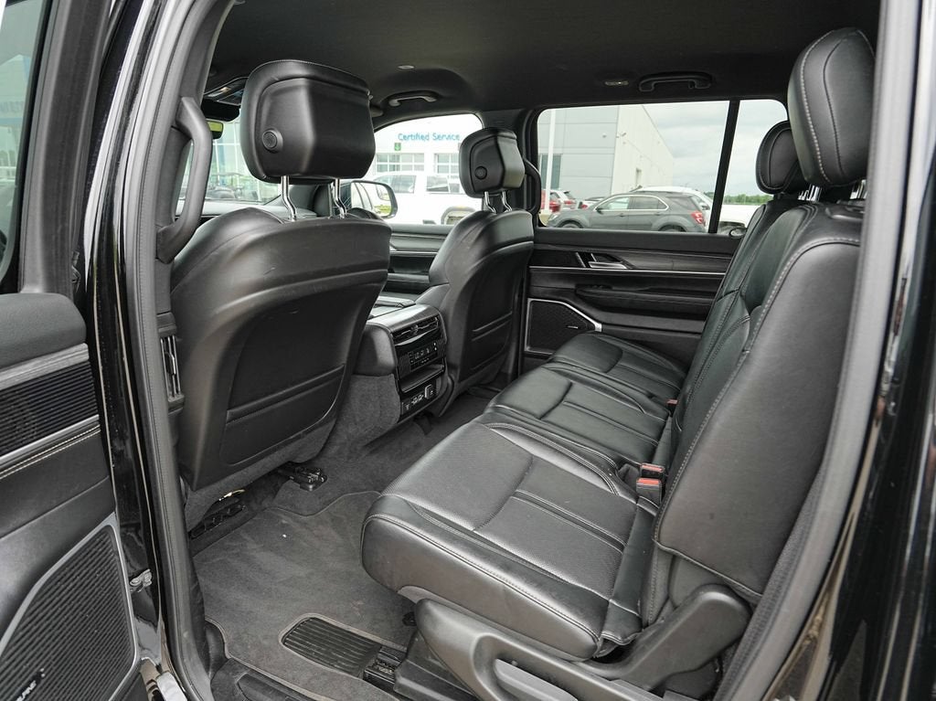 2024 Jeep Wagoneer Series II