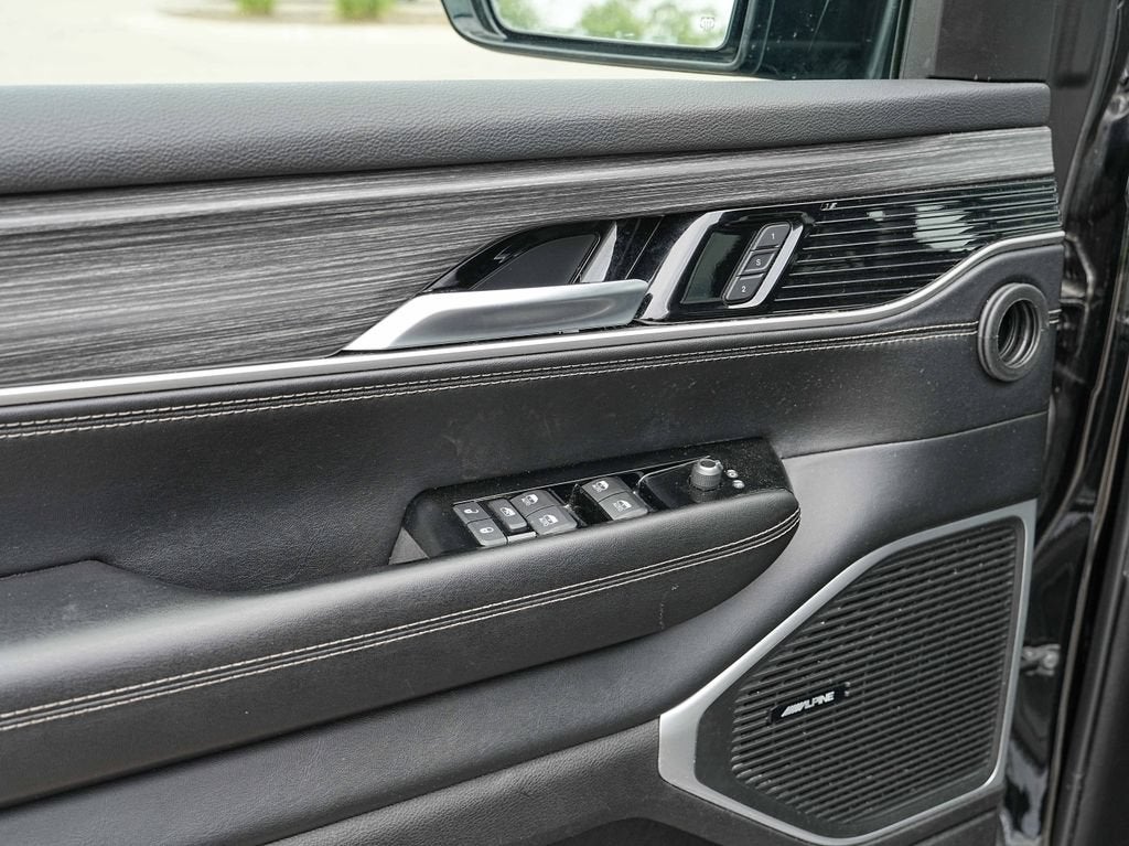 2024 Jeep Wagoneer Series II