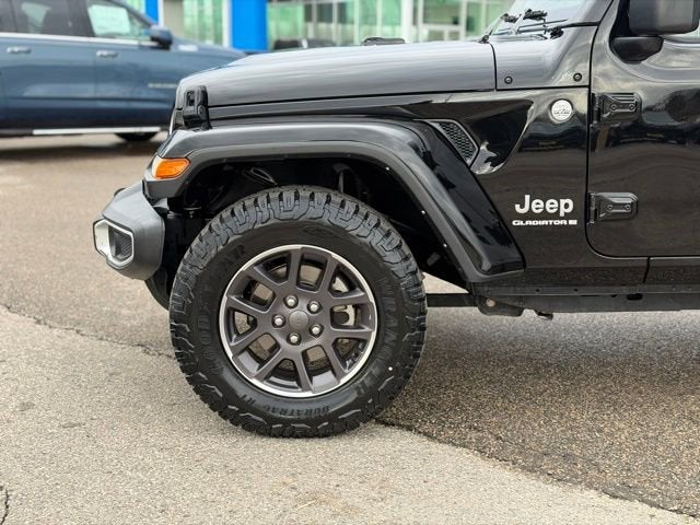 2023 Jeep Gladiator Overland