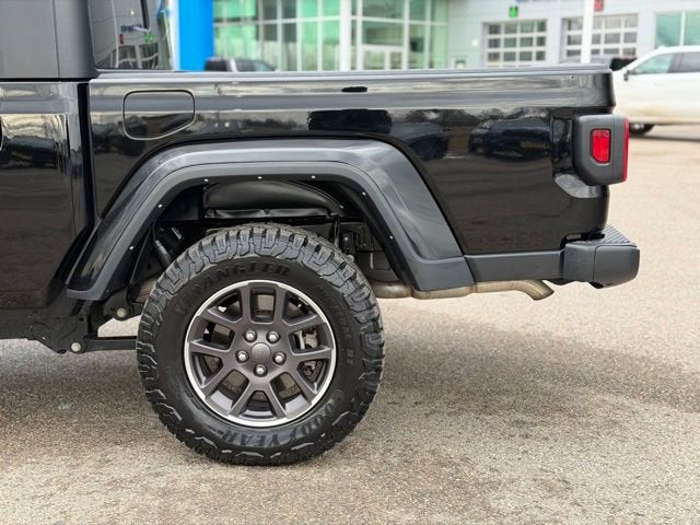 2023 Jeep Gladiator Overland