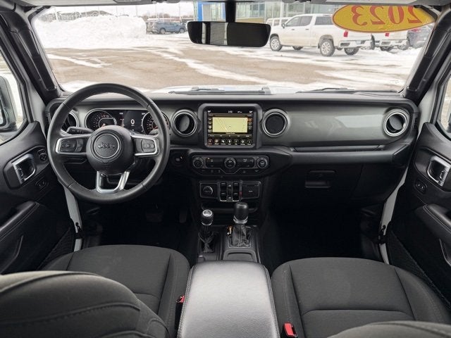 2023 Jeep Gladiator Overland