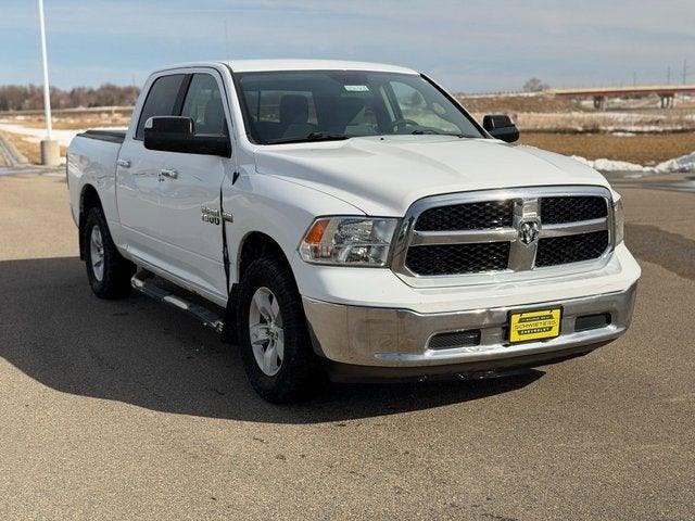 2017 RAM 1500 SLT