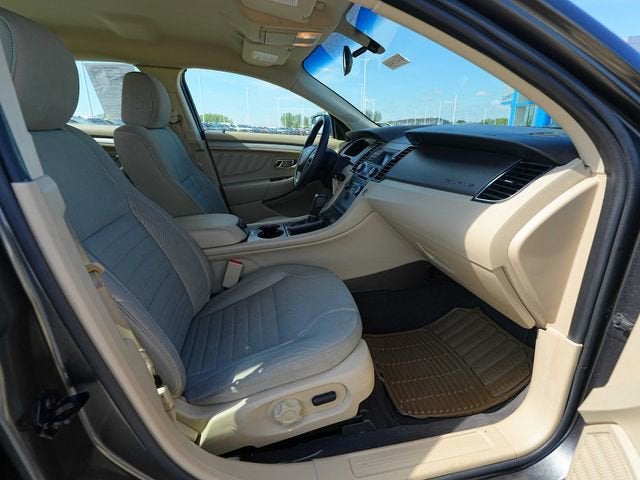 2019 Ford Taurus SE