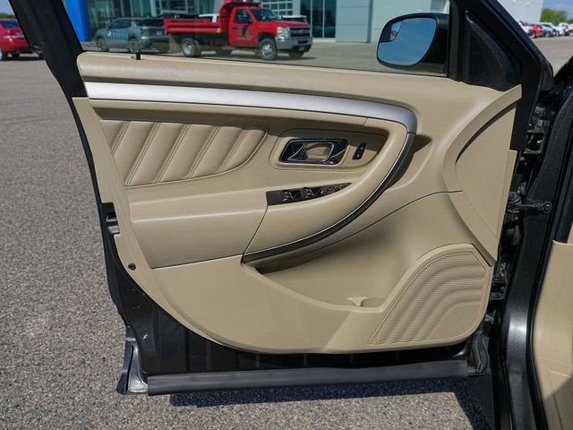 2019 Ford Taurus SE