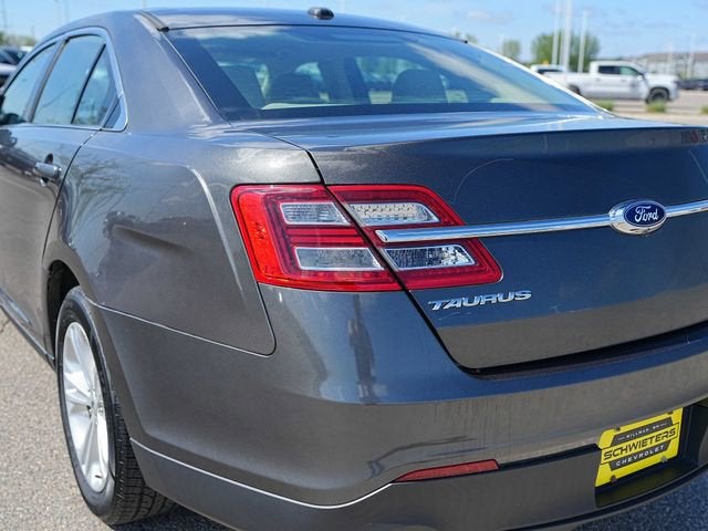 2019 Ford Taurus SE