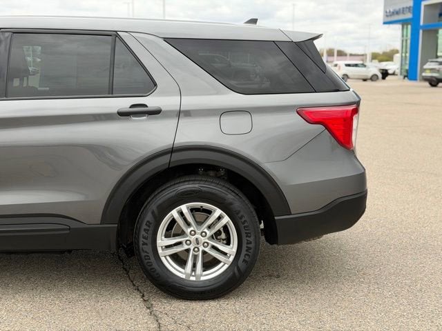 2023 Ford Explorer Base
