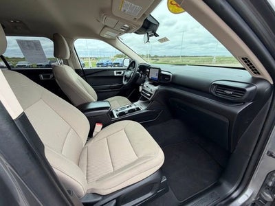 2023 Ford Explorer Base