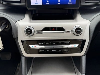 2023 Ford Explorer Base