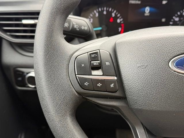 2023 Ford Explorer Base