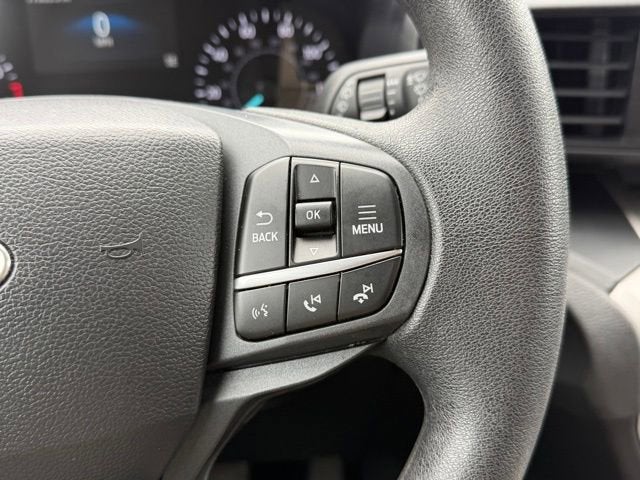2023 Ford Explorer Base
