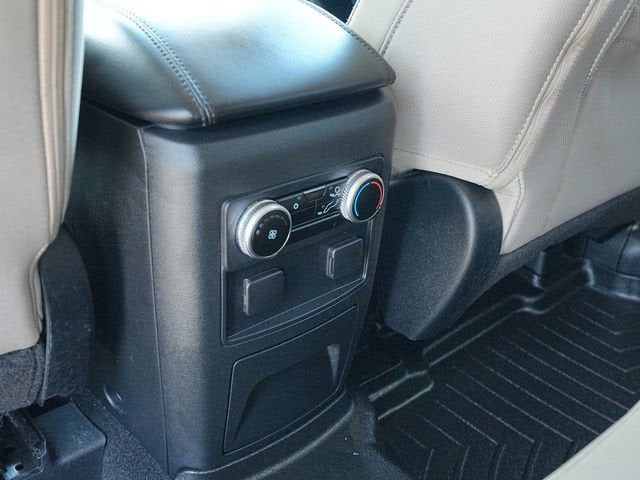 2023 Ford Explorer Base