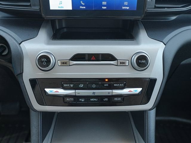 2023 Ford Explorer Base