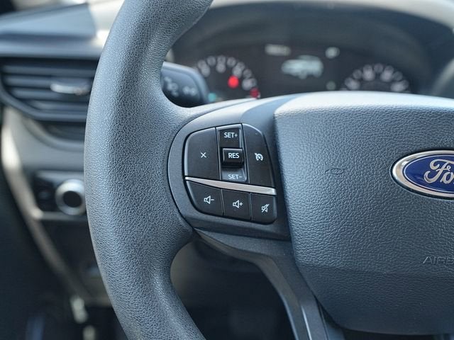 2023 Ford Explorer Base