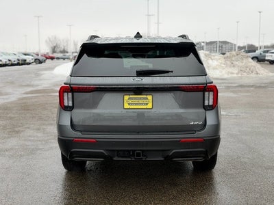 2025 Ford Explorer ST-Line
