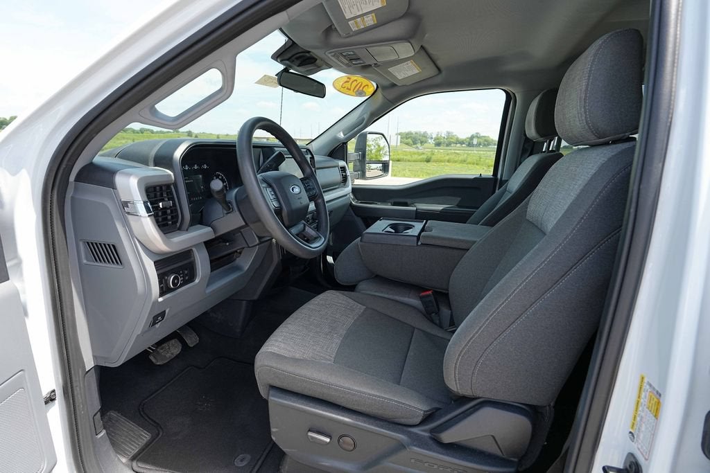 2025 Ford Super Duty F-250 SRW XL