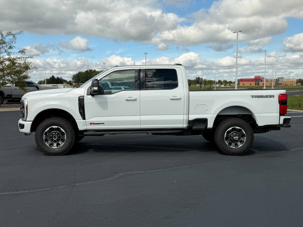 2024 Ford Super Duty F-250 SRW LARIAT