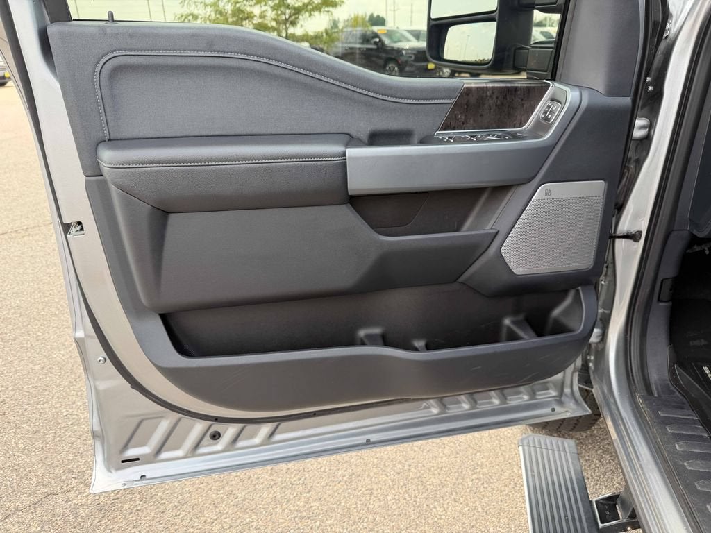 2024 Ford Super Duty F-350 SRW XL