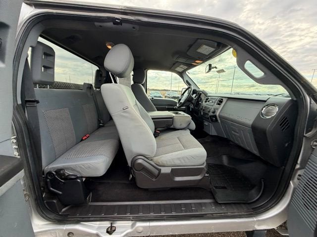 2016 Ford Super Duty F-350 SRW Lariat