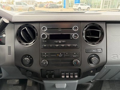 2014 Ford Super Duty F-350 SRW XL