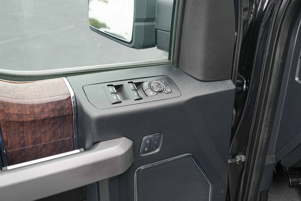 2015 Ford F-150 XLT w/HD Payload Pkg