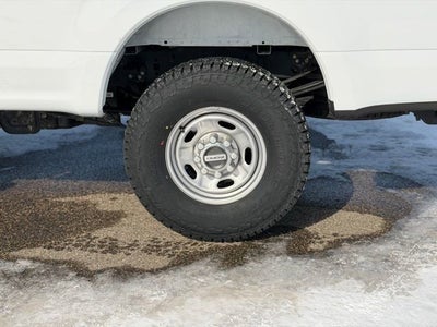 2022 Ford Super Duty F-350 SRW XL