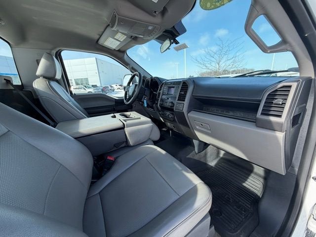 2022 Ford Super Duty F-350 SRW XL