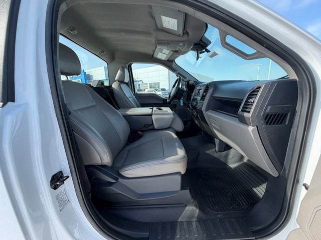 2022 Ford Super Duty F-350 SRW XL