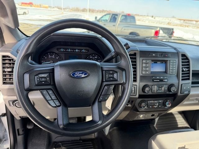 2022 Ford Super Duty F-350 SRW XL
