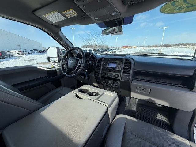 2022 Ford Super Duty F-350 SRW XL