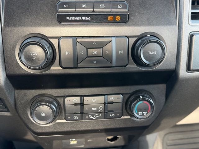 2022 Ford Super Duty F-350 SRW XL