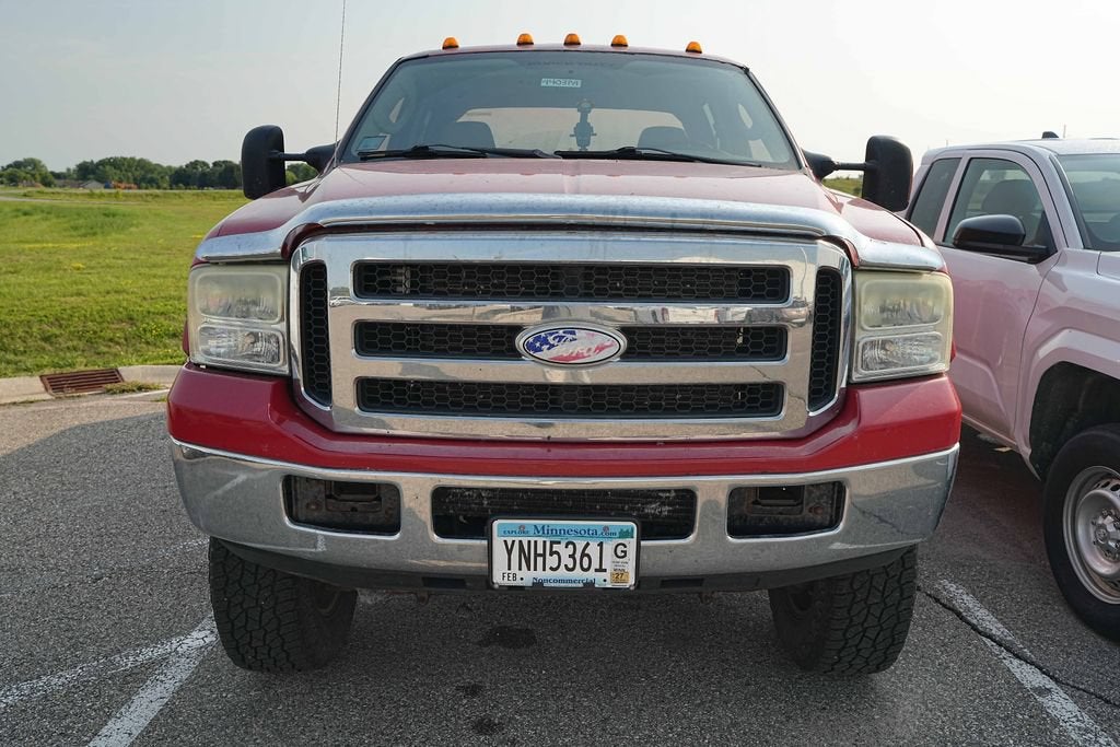 2005 Ford Super Duty F-350 SRW XL
