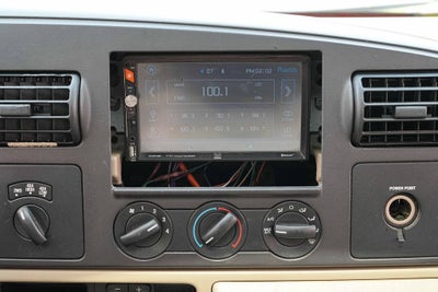 2005 Ford Super Duty F-350 SRW XLT