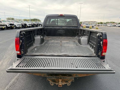 2000 Ford Super Duty F-350 DRW XLT