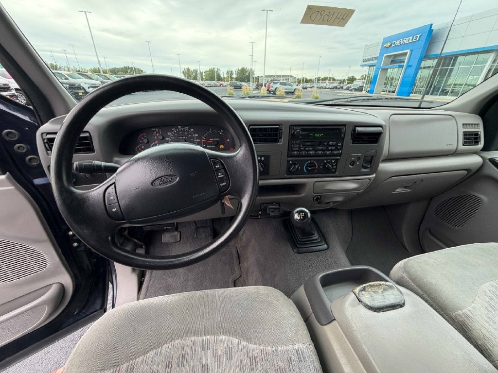 2000 Ford Super Duty F-350 DRW XLT